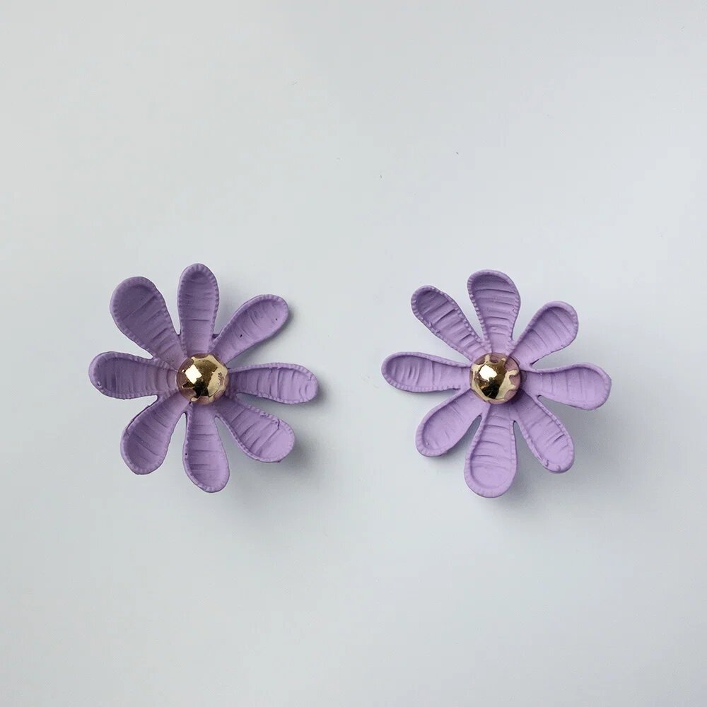 Shopika Cercei in forma de floare cu multe petale lila mat