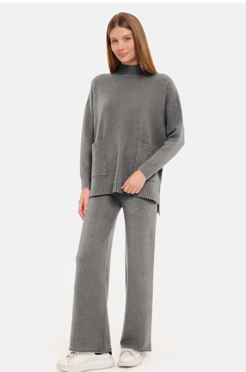 Shopika Compleu cu pantaloni si pulover cu gat semiinalt si buzunare din tricotaj fin gri