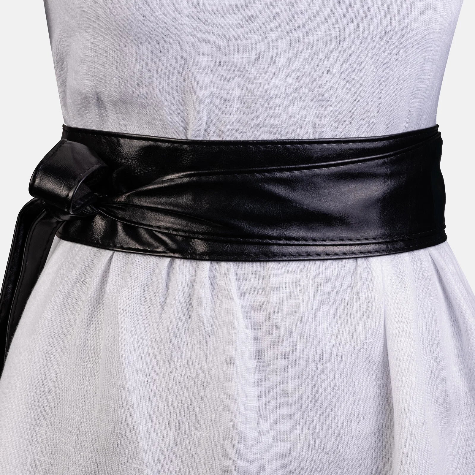 Shopika Curea lata petrecuta neagra din piele ecologica