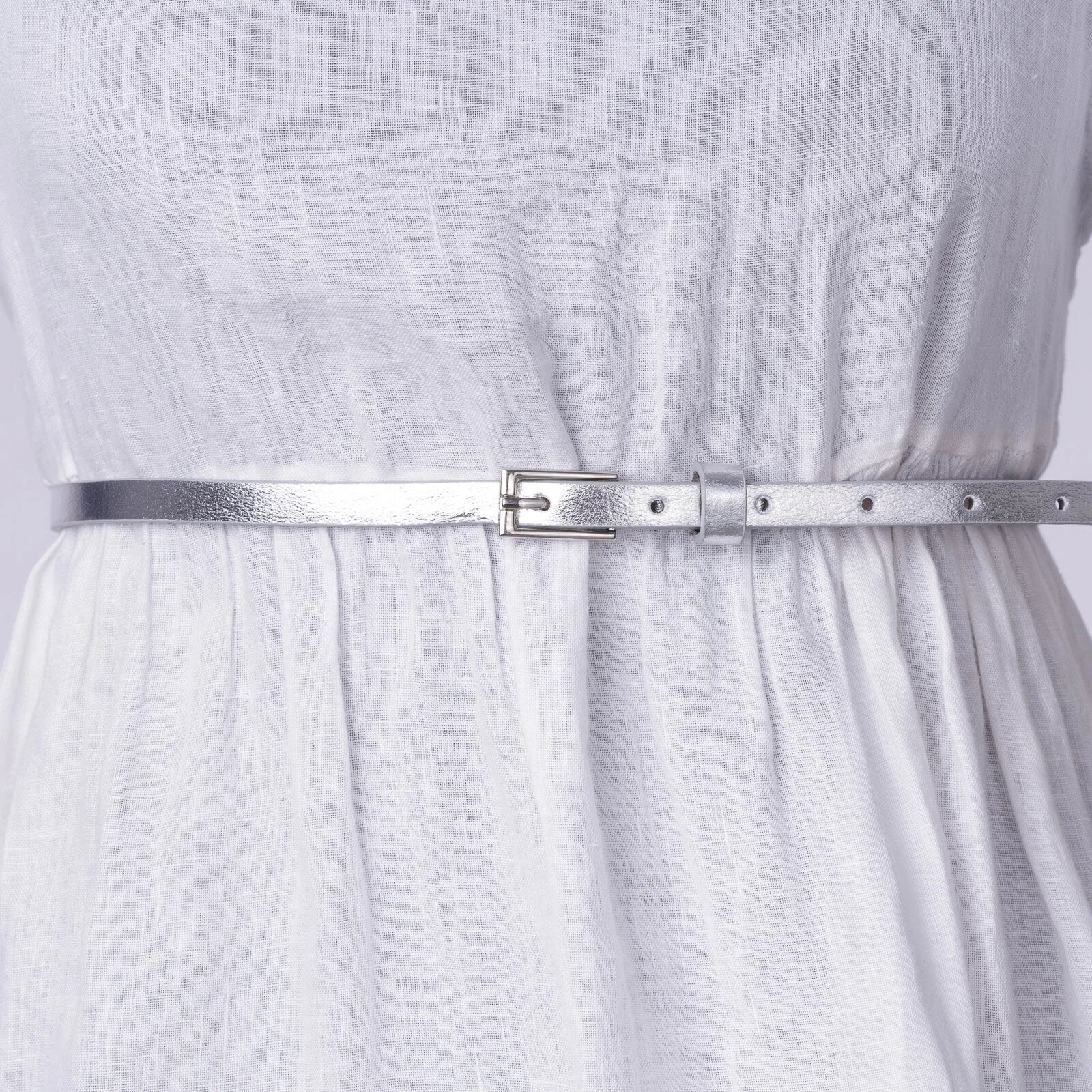 Shopika Curea subtire argintie de 0.9 cm din piele ecologica cu catarama metalica argintie dreptunghiulara