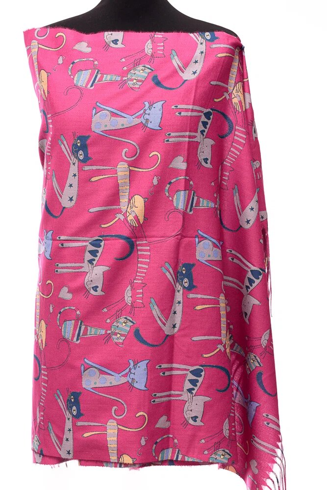 Shopika Esarfa casmir cu imprimeu pisicute si inimioare pe fond fucsia