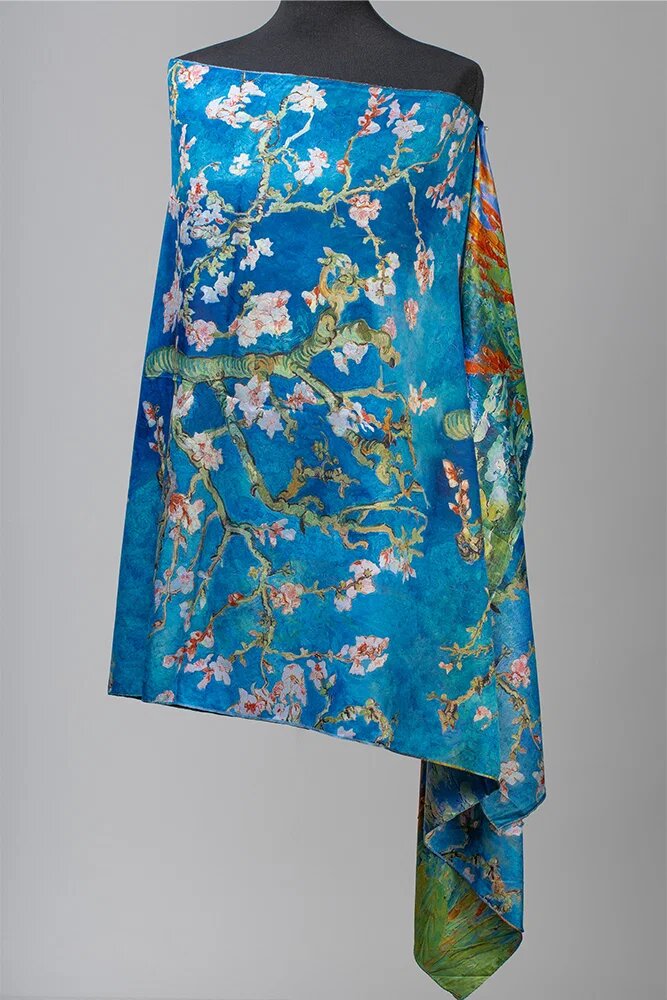 Shopika Esarfa cu doua fete din matase imprimata cu model inspirat dupa Migdal Inflorind de Van Gogh