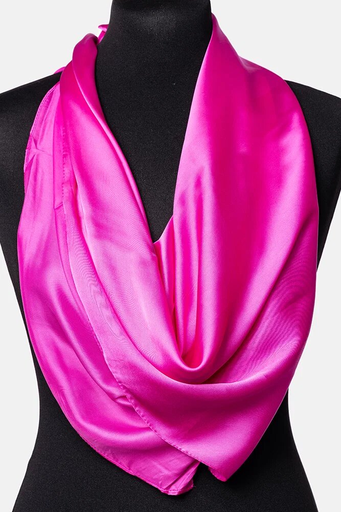 Shopika Esarfa fucsia patrata din amestec de matase si poliester