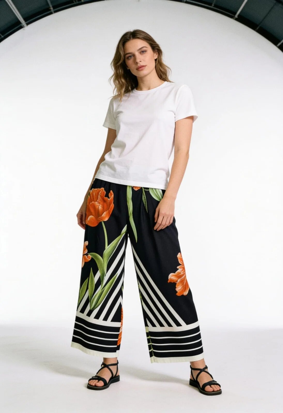 Shopika Pantaloni dama cu imprimeu exotic cu croi larg lejer