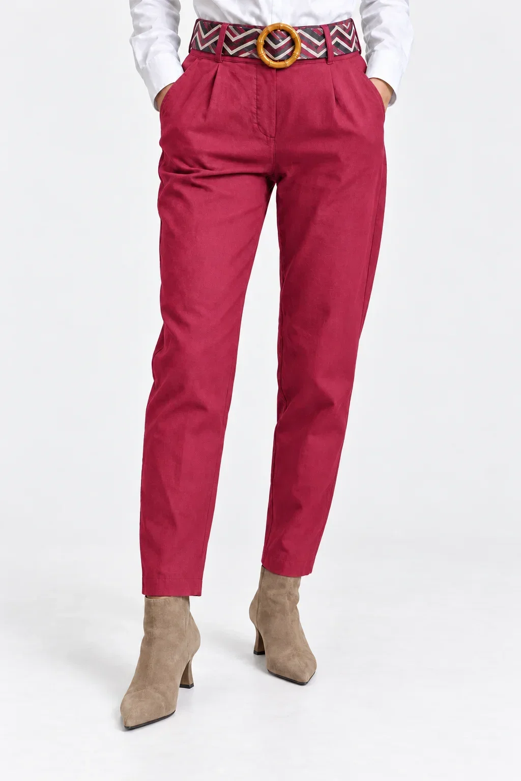 Shopika Pantaloni de toamna fucsia inchis lejeri cu pense croi relaxat curea asortata inclusa