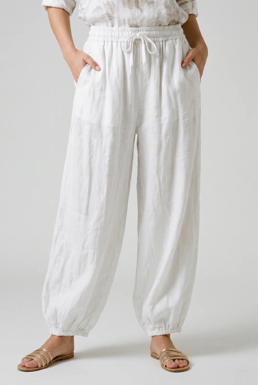 Shopika Pantaloni de vara din in croi balon cu elastic la glezna siret in talie albi
