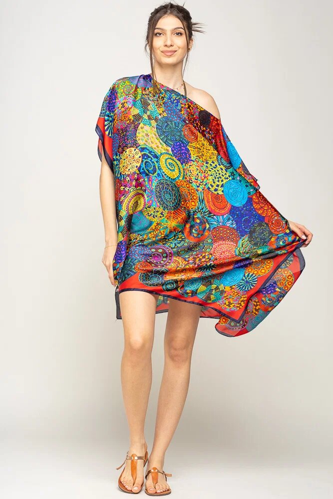 Shopika Rochie de plaja tip poncho din matase imprimat cu mandale multicolore cu rosu si bleumarin pe margin