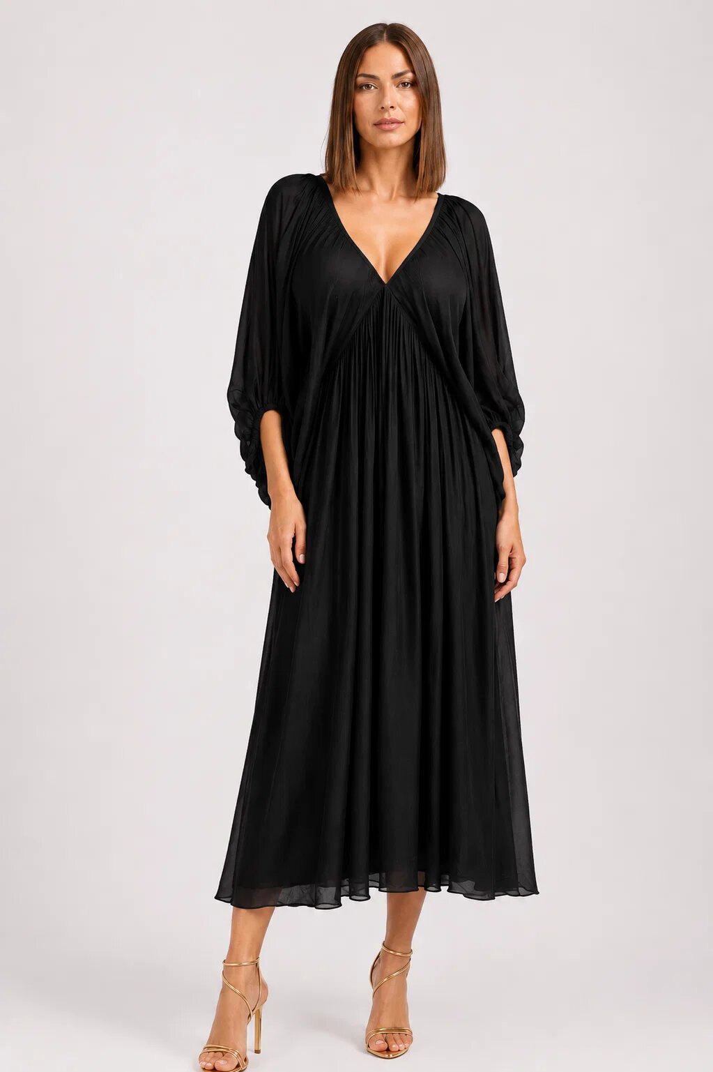 Shopika Rochie lunga din matase si vascoza cu maneci ample si decolteu adanc neagra