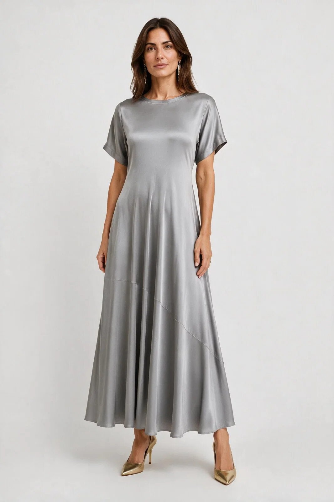 Shopika Rochie lunga din satin cu matase si vascoza croi amplu si design fluid argintie