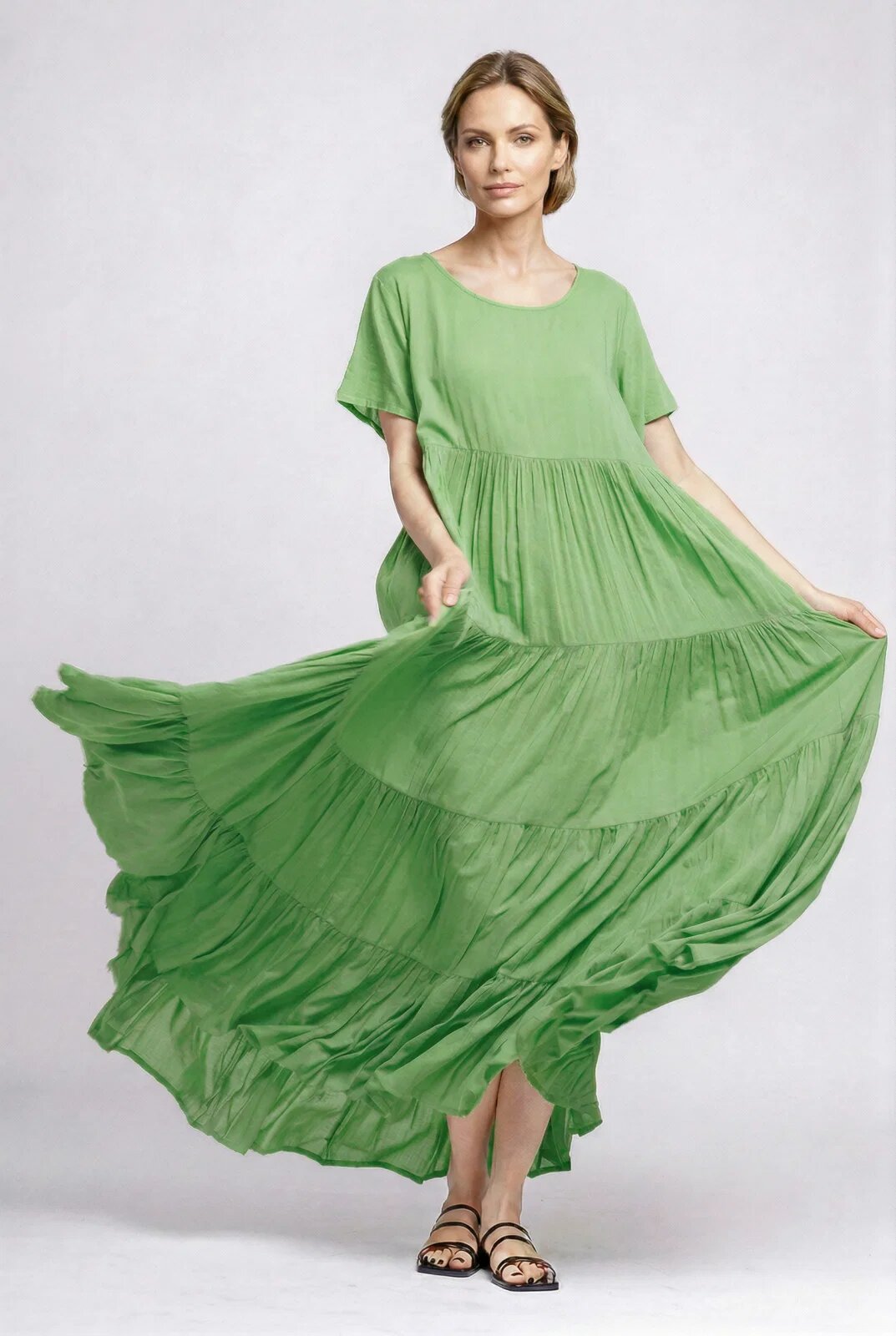 Shopika Romania Rochie lunga croi amplu cu patru volane stil boem elegant verde deschis