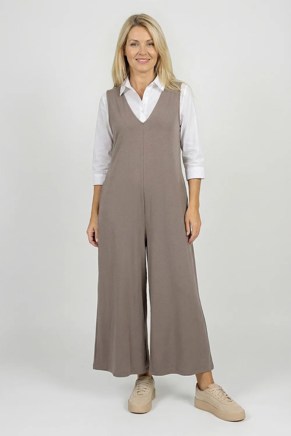 Shopika Salopeta casual-chic cu croi lejer fango