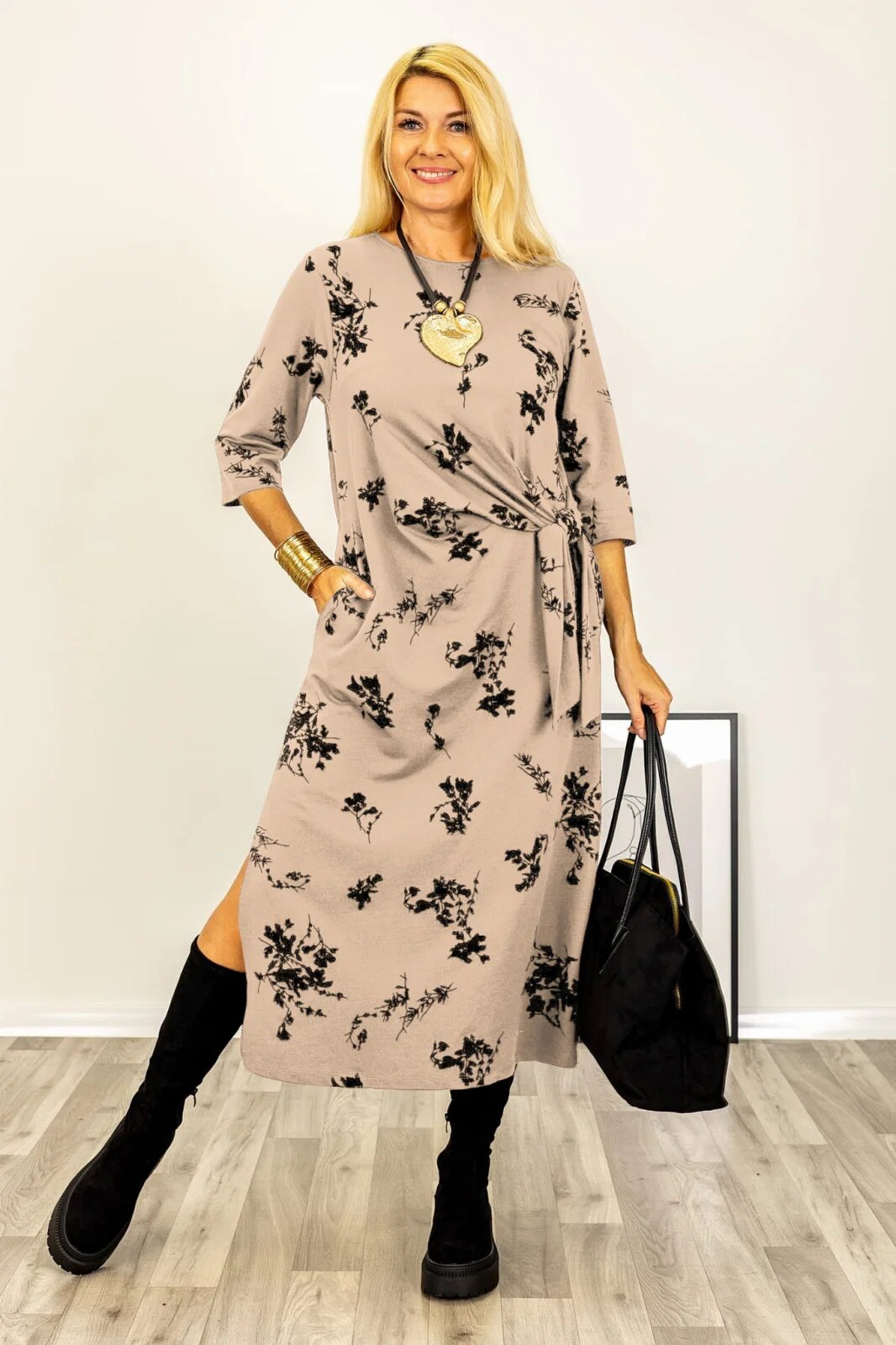Stella Milani Rochie cu nod intr-o parte imprimata cu flori embosate si catifelate din jerseu de bumbac bej