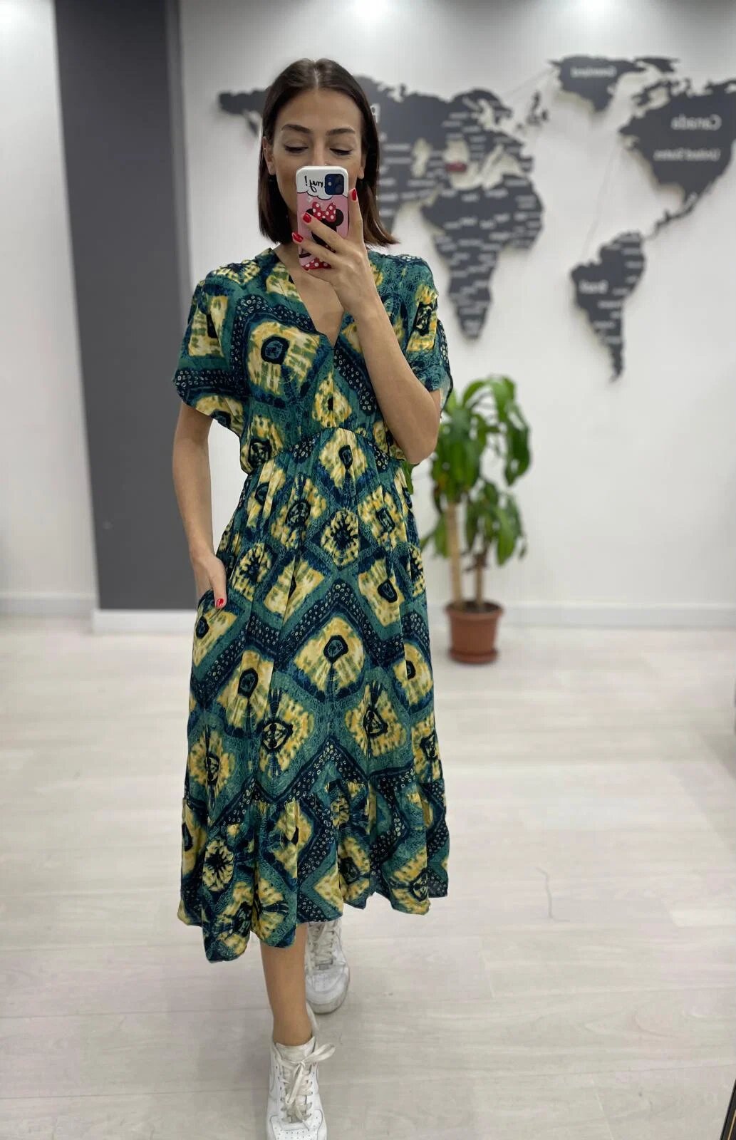 Vale Woman Rochie midi din bumbac cu elastic in talie si imprimeu galben pe fond turcoaz