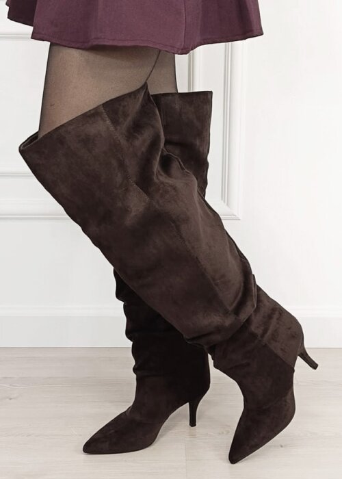 Ideal Shoes Cizme lungi maro cu toc stiletto 2570 110
