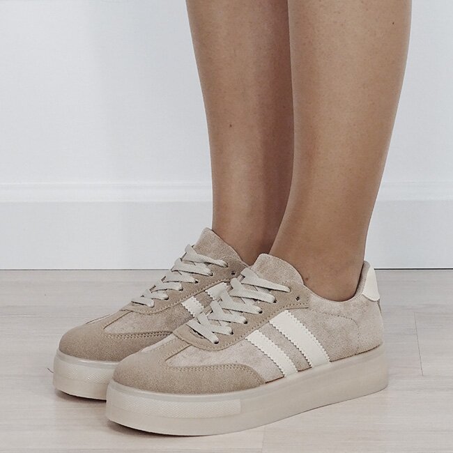 Ideal Shoes Sneakers bej cu talpa groasa 9059 M2