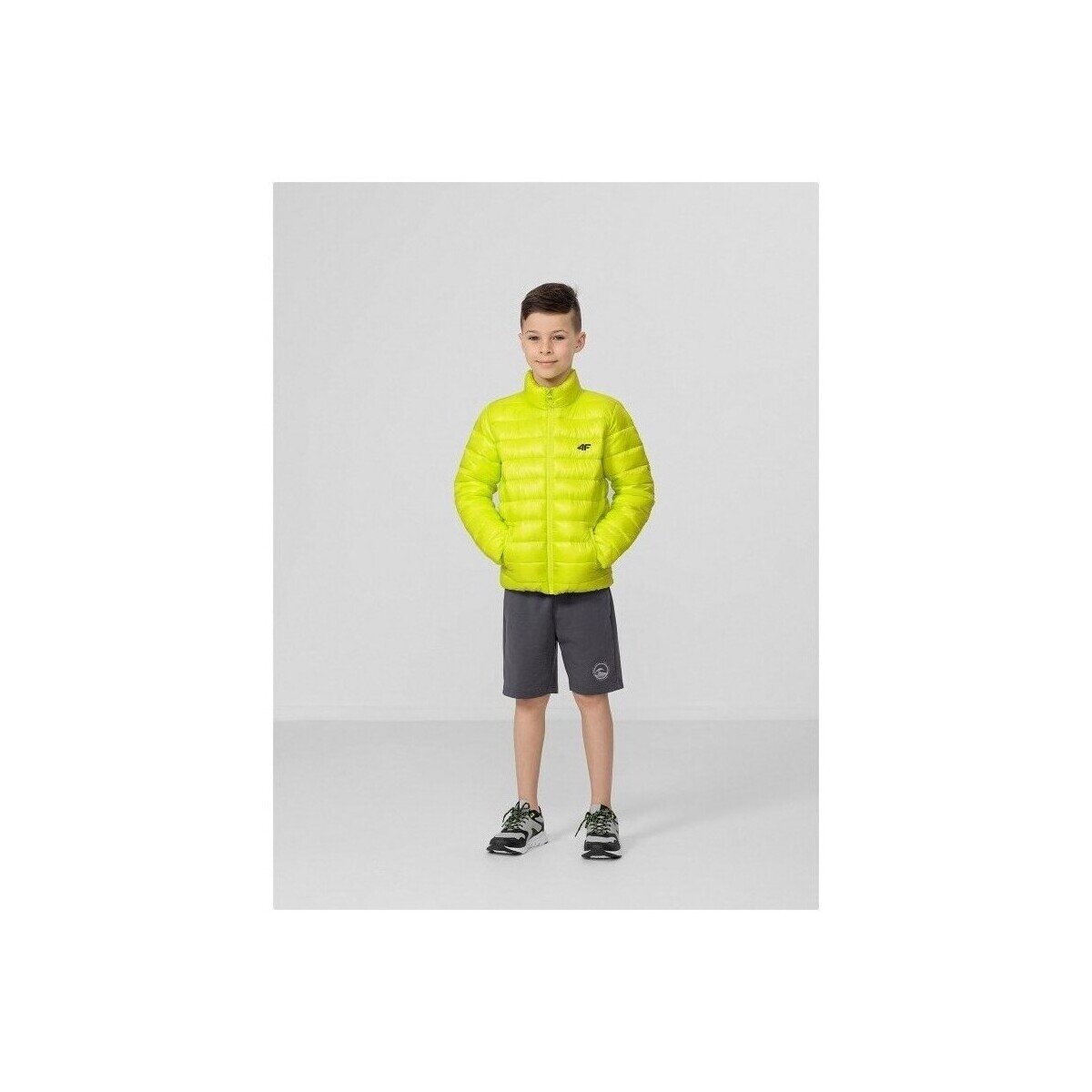 4F Îmbracaminte JKUMP001