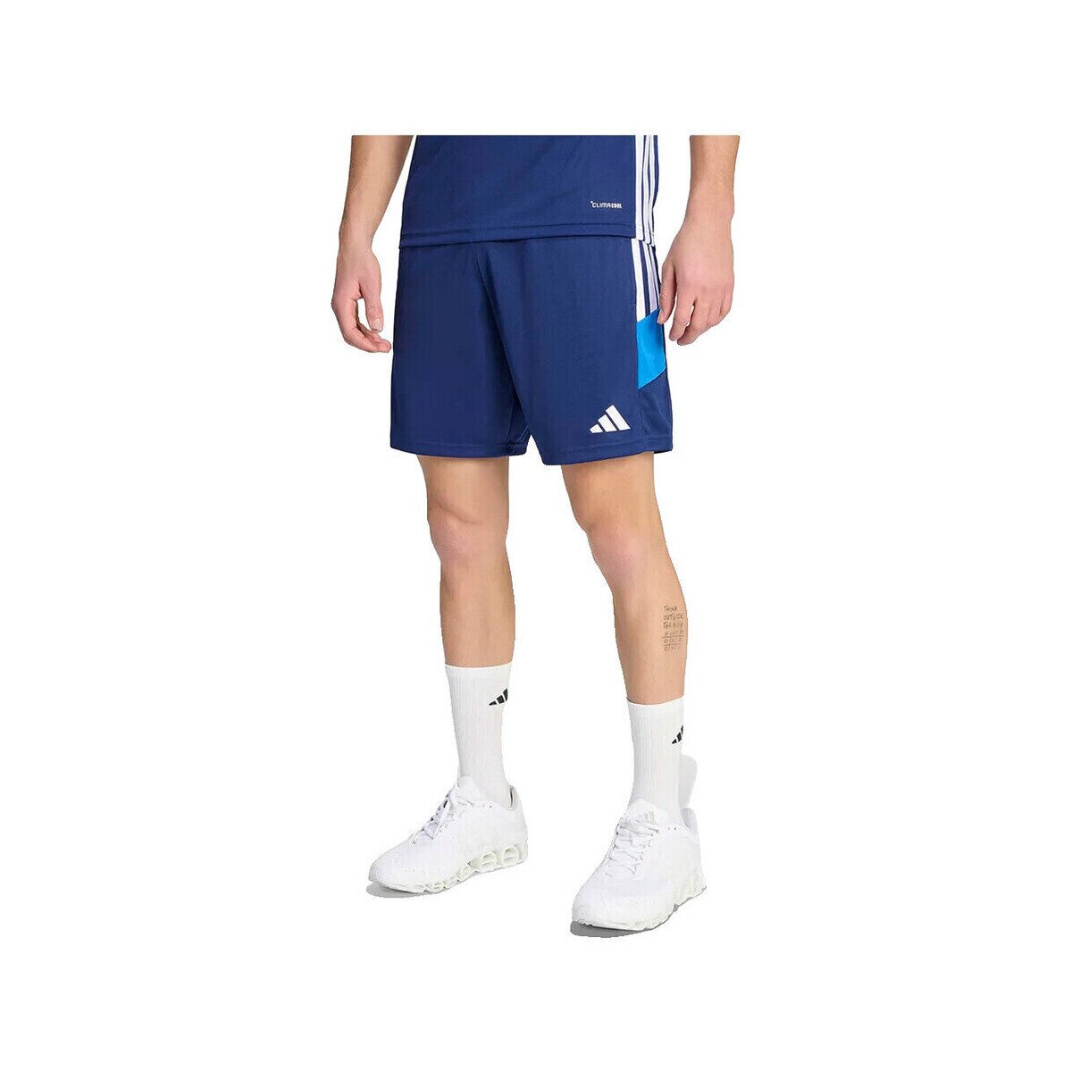 adidas Îmbracaminte Shorts Tiro 26 Essentials technologie CLIMACOOL