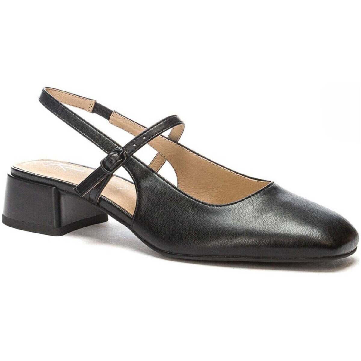 Betsy Pantofi -