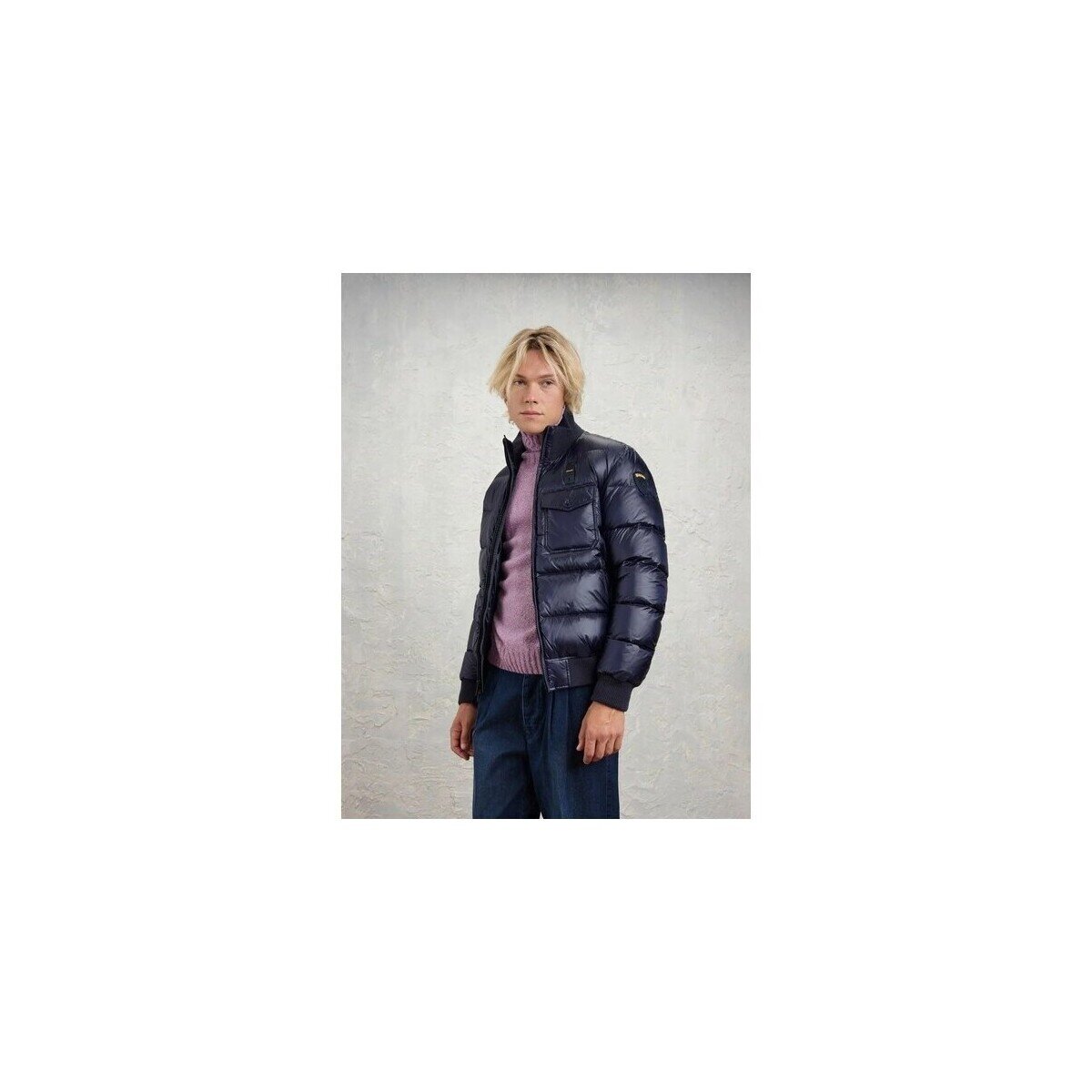 Blauer Îmbracaminte Robert