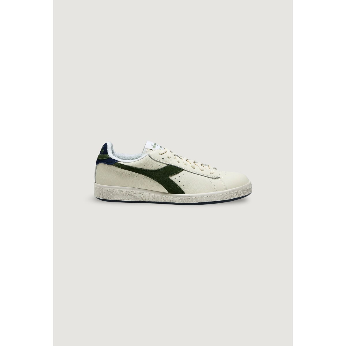 Diadora Pantofi GAME LOW SUEDE TOWEL 501.184.100
