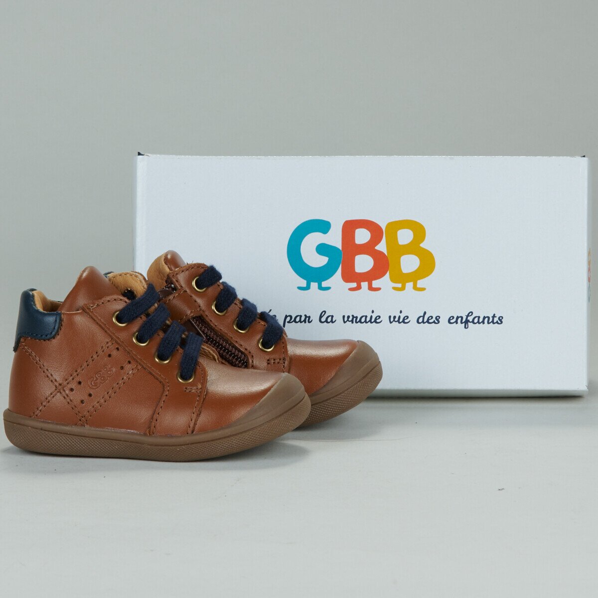 GBB Pantofi -