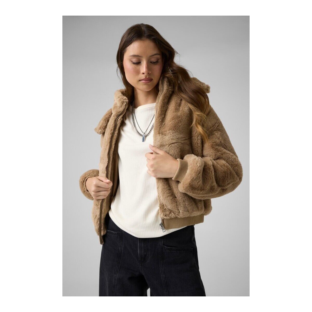 Guess Îmbracaminte W6BL35W3802
