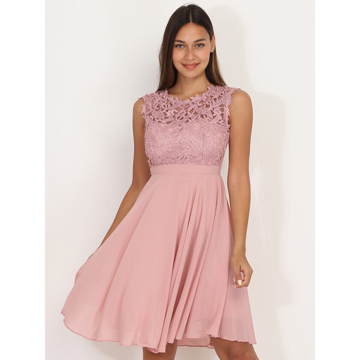 La Modeuse Îmbracaminte 19380_P54474