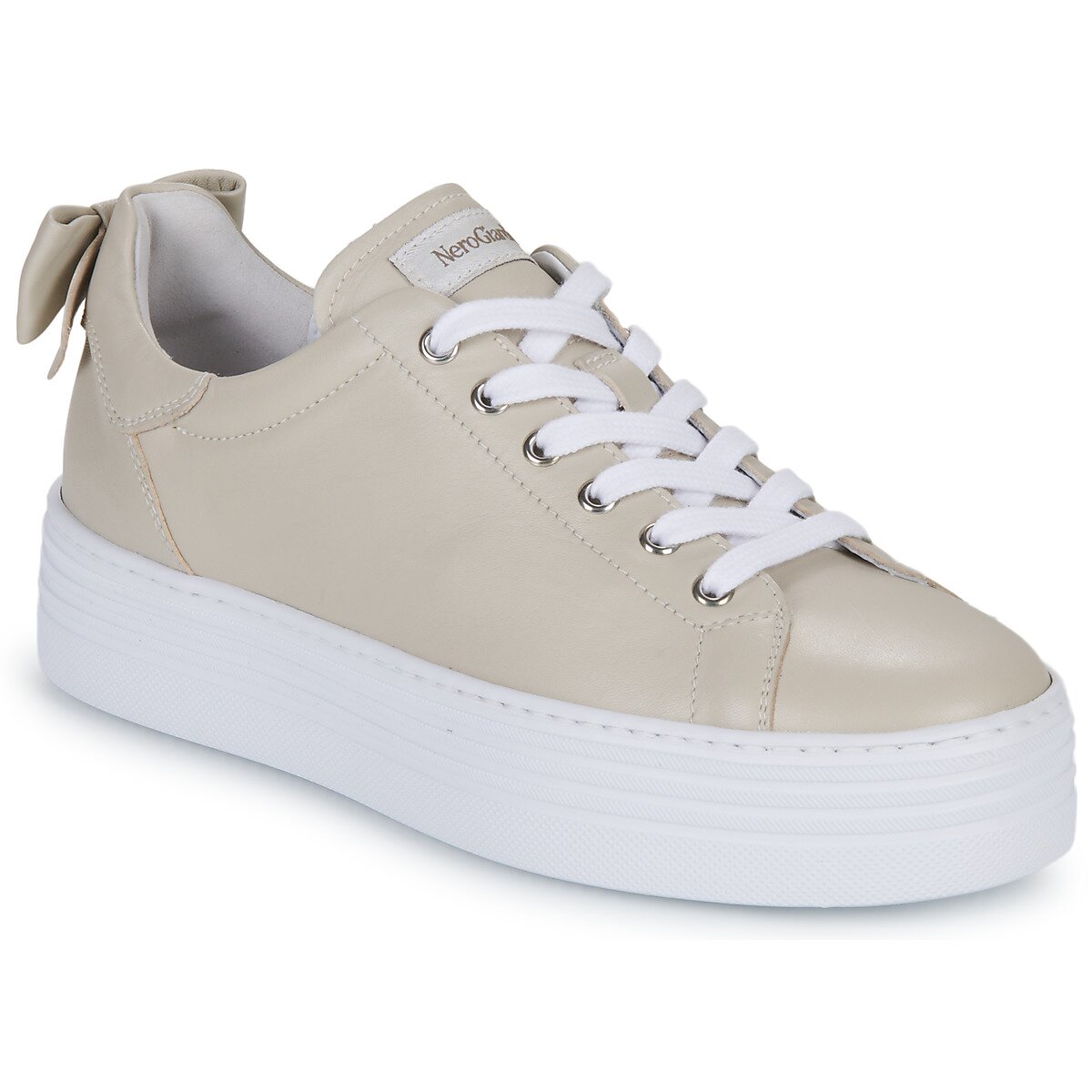 NeroGiardini Pantofi E306520D-702
