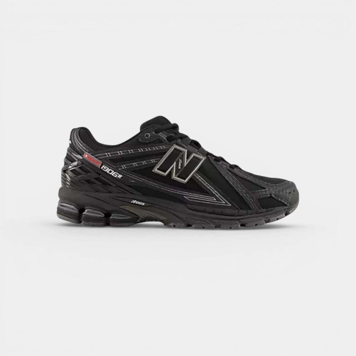 New Balance Pantofi 1906 Black/Silver Metallic
