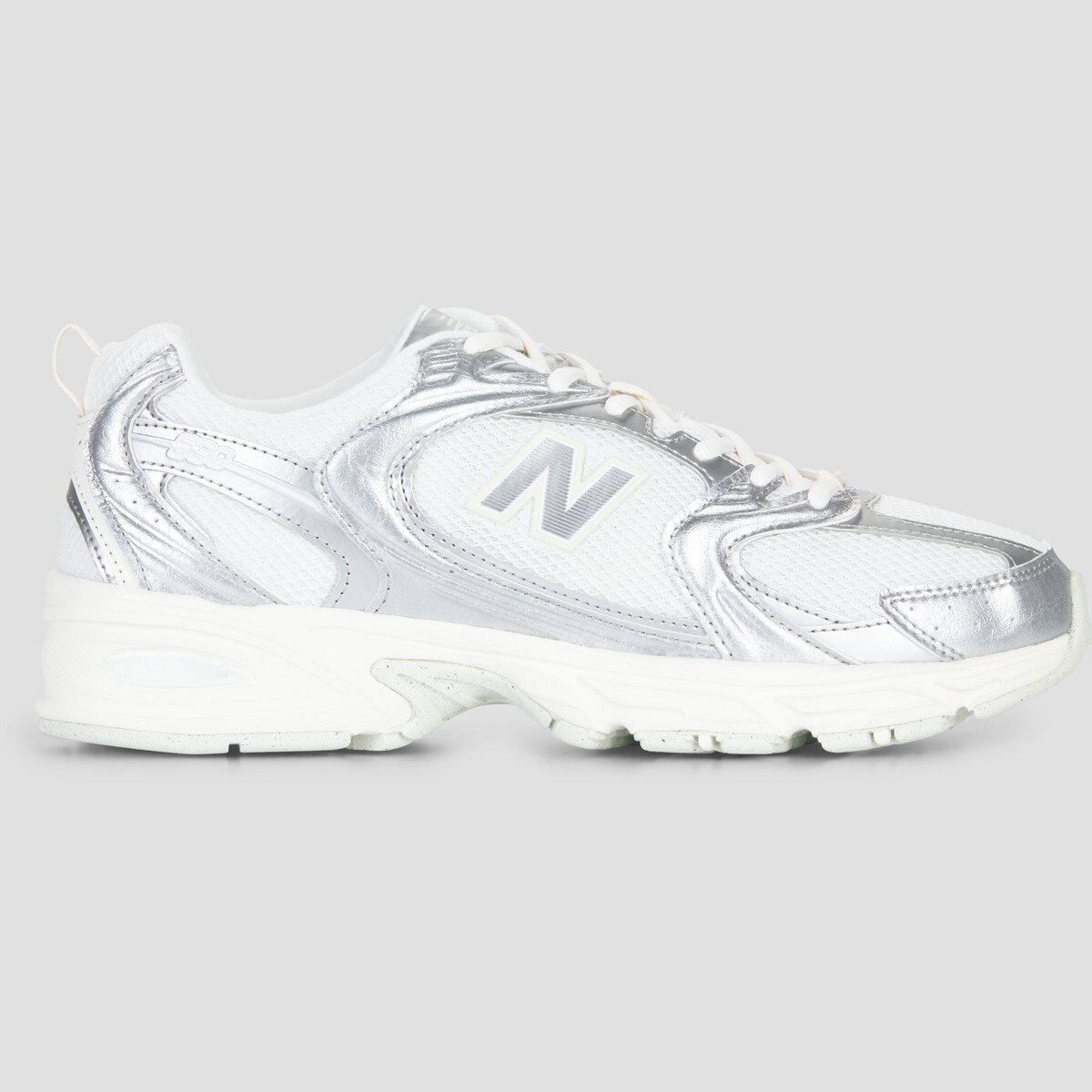 New Balance Pantofi 530