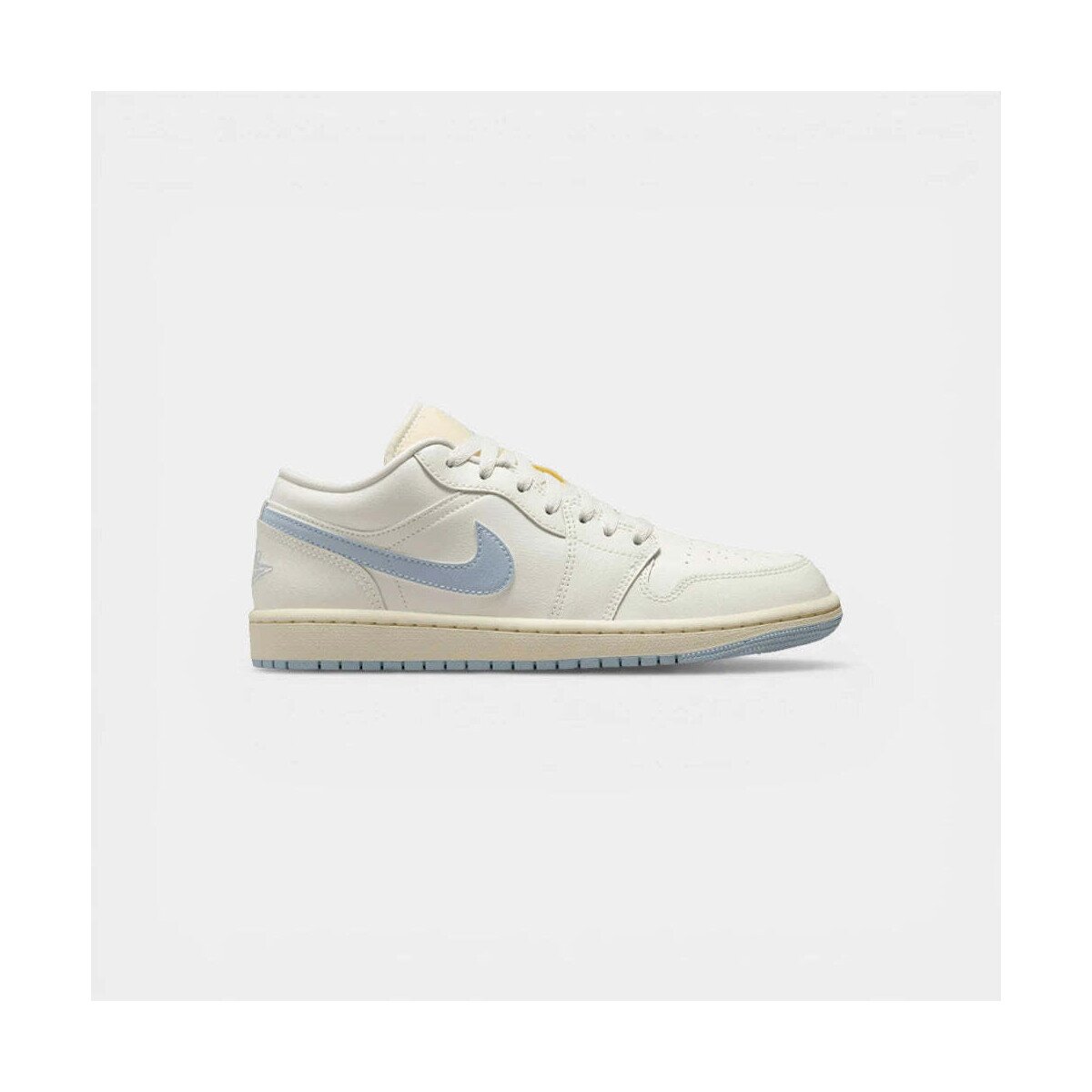 Nike Pantofi 1 Low Sail Ghost (Women's)