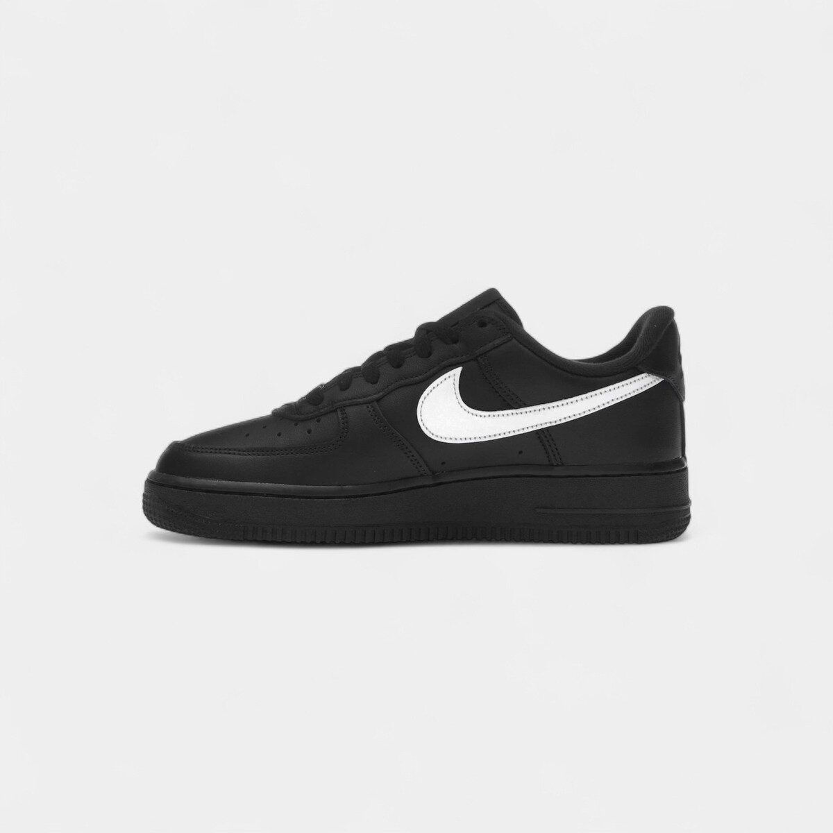 Nike Pantofi Air Force 1 Low Supreme Black White