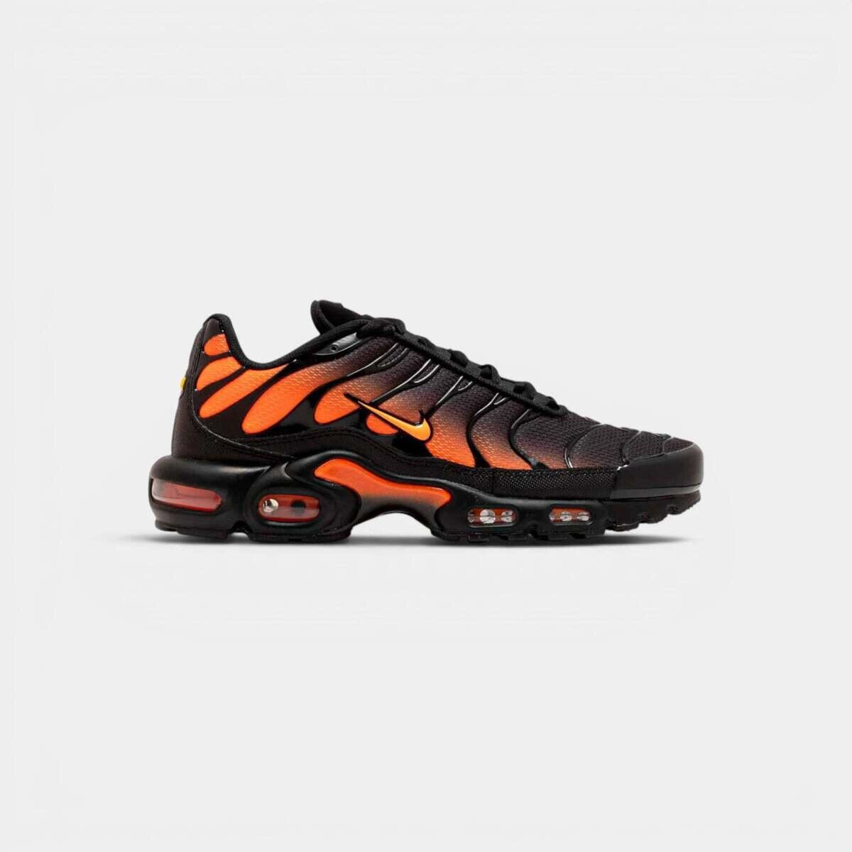Nike Pantofi Air Max Plus GS 'Black Team Orange'