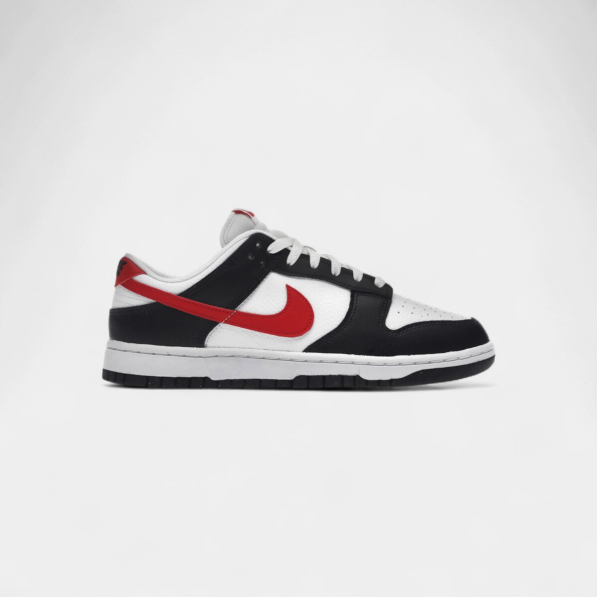 Nike Pantofi Dunk Low Retro Red Swoosh Panda