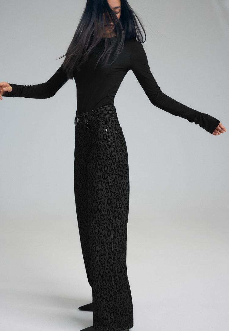 Stradivarius Blugi Flock Cu Imprimeu Leopard Gri Închis 32
