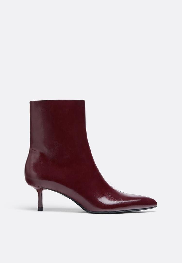 Stradivarius Botine Cu Toc Kitten Din Imitație De Piele Bordo 35