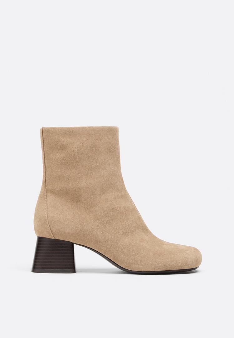 Stradivarius Botine Din Piele Cu Toc Bej 36