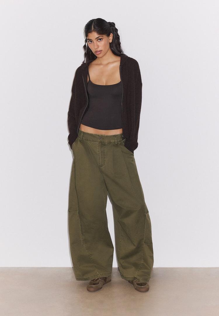 Stradivarius Cardigan Din Tricot Cu Fermoar Și Glugă Maro Xl