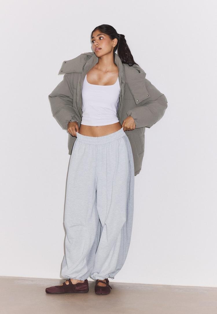 Stradivarius Geacă Matlasată Oversize Cu Glugă Gri Xs