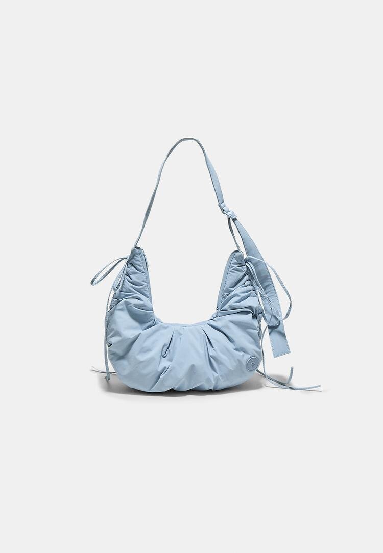 Stradivarius Geantă Crossbody Din Țesătură Încrețită Albastru Cer Os
