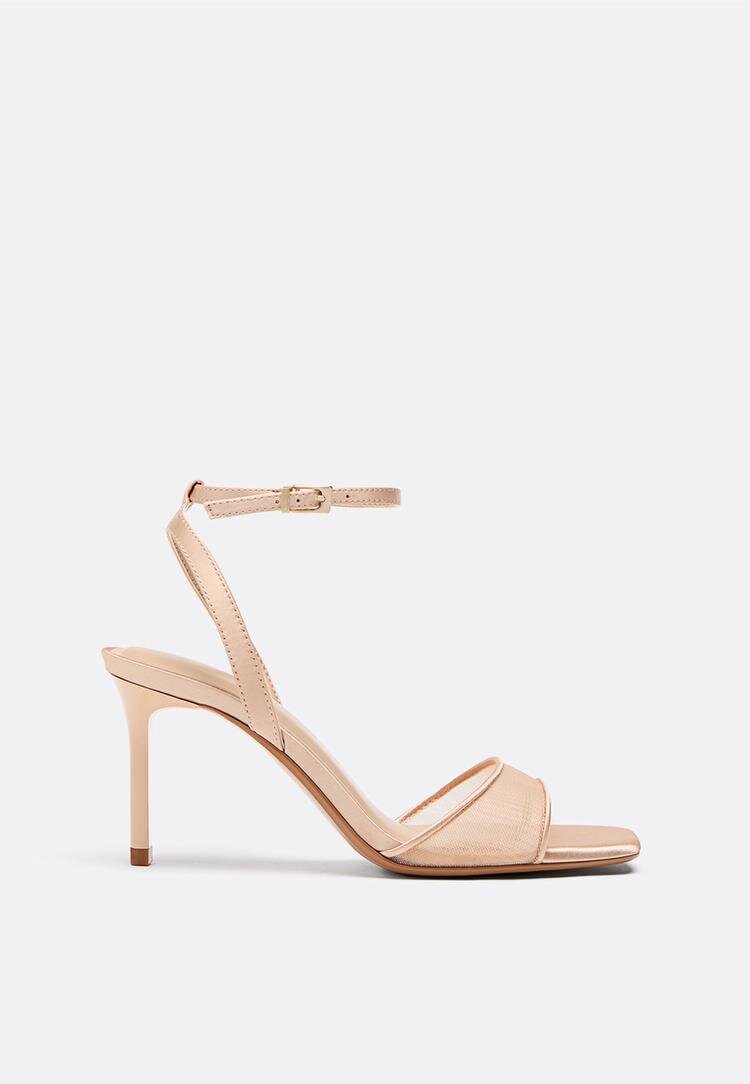 Stradivarius Largi. Sandale Cu Toc Cu Efect Satinat Bej 39