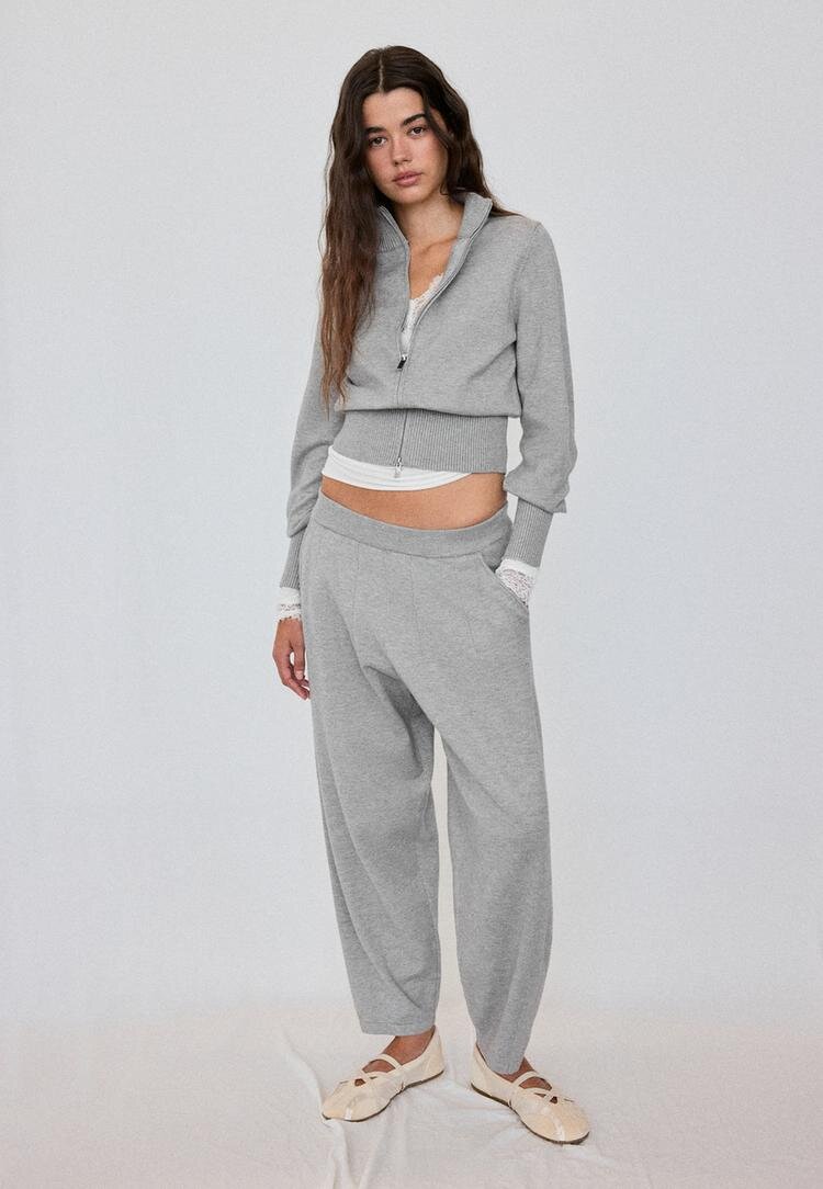 Stradivarius Pantaloni Barrel Din Tricot Gri Melanj Xs