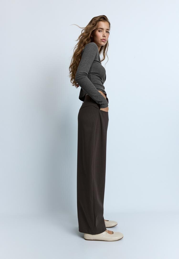 Stradivarius Pantaloni Barrel Eleganți Mov 36