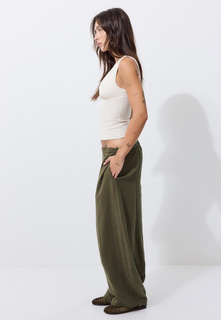 Stradivarius Pantaloni Barrel Tip Tencel Kaki M