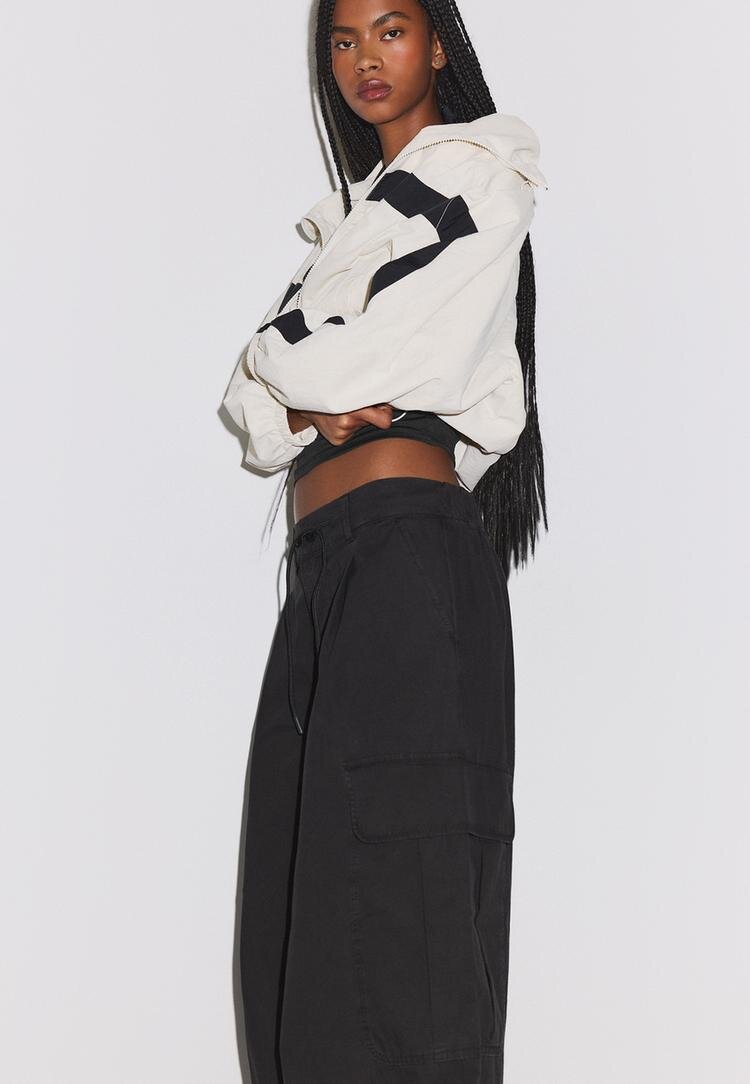 Stradivarius Pantaloni Cargo Din Poplin Negru 32