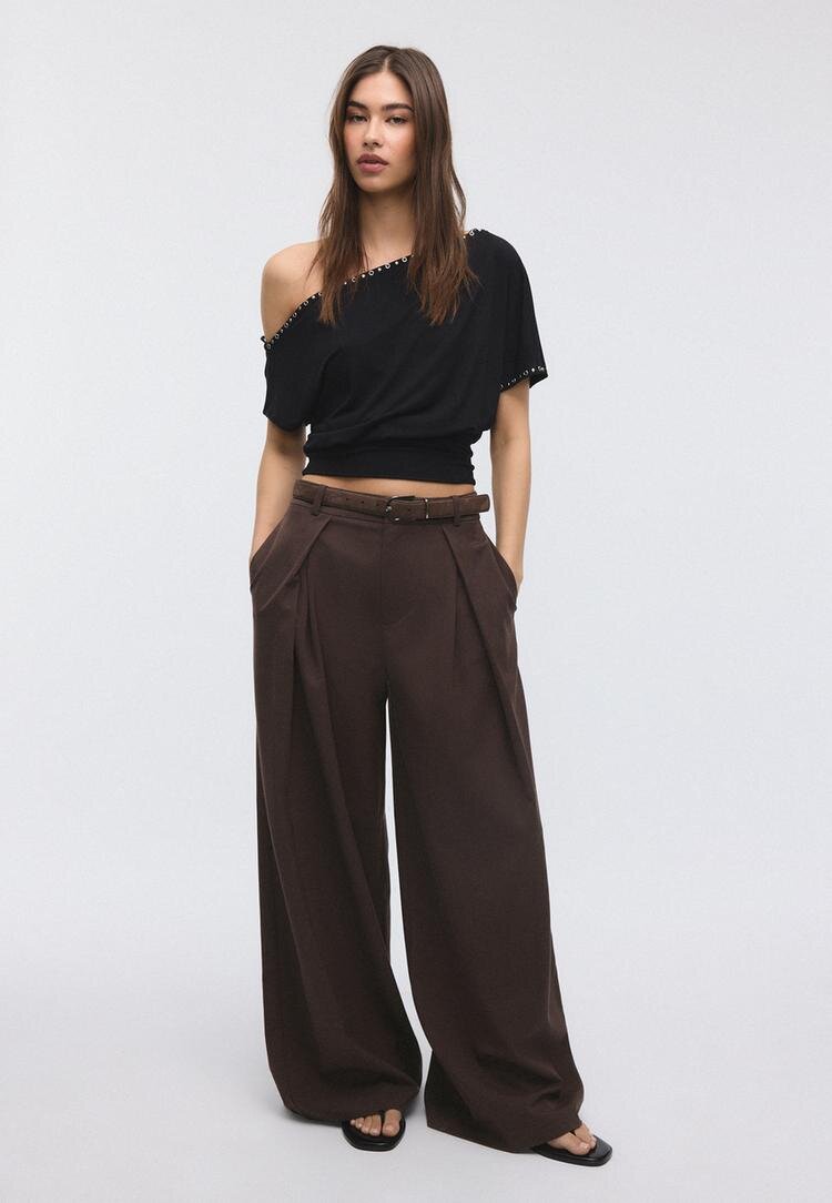 Stradivarius Pantaloni Cu Pense Maxi Și Curea Maro 34