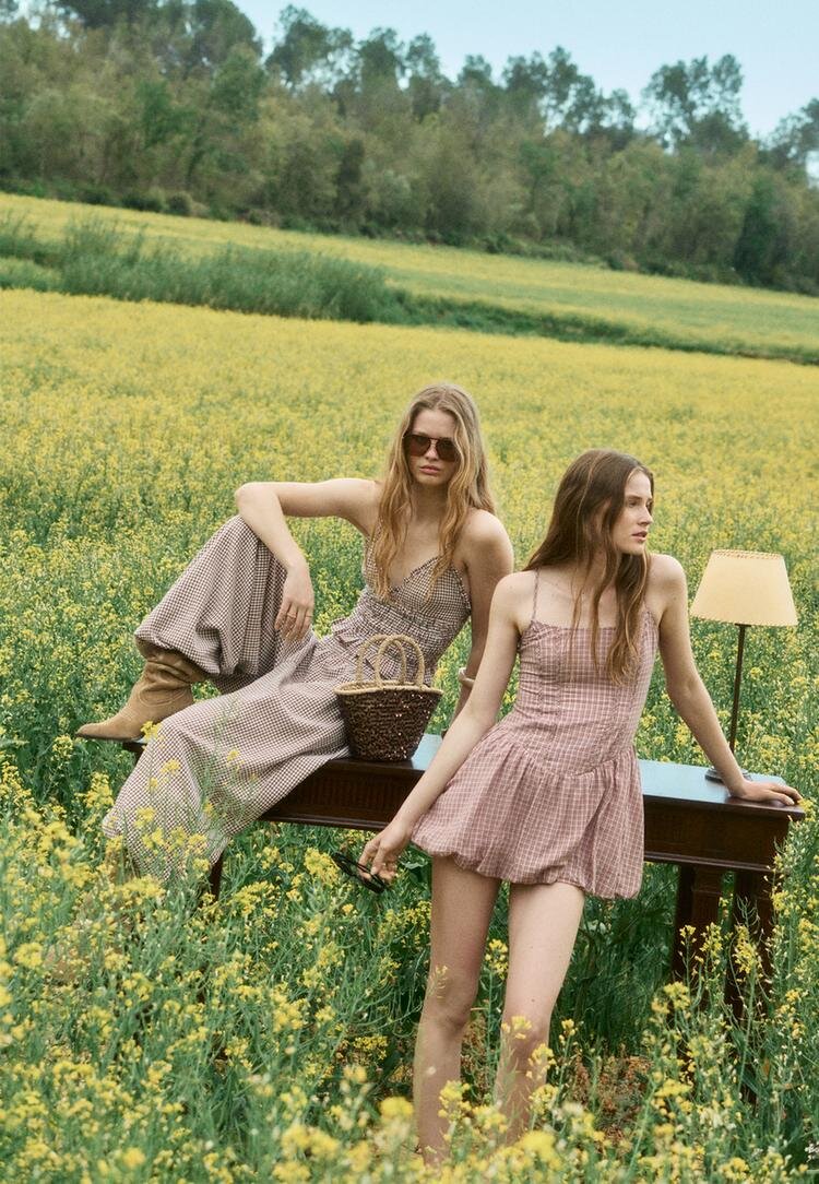 Stradivarius Pantaloni Cu Volum Și Imprimeu În Carouri Teracotă Xxs