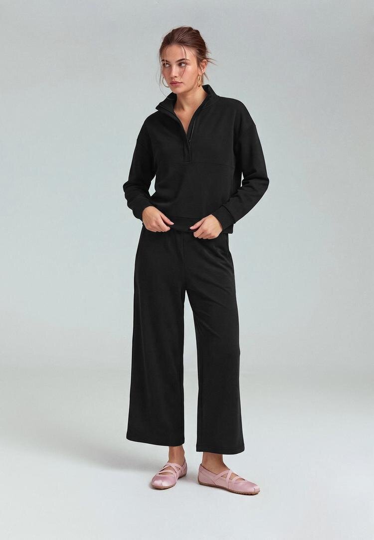 Stradivarius Pantaloni Culotte Cu Textură Moale Negru S