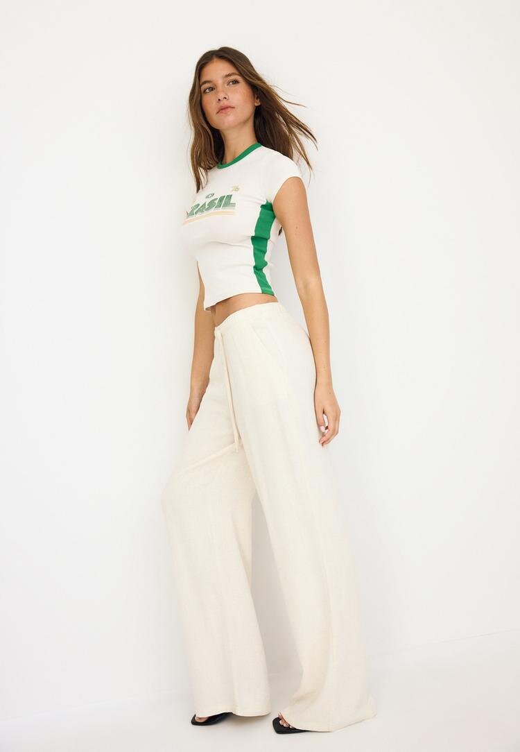Stradivarius Pantaloni Drepți Cu Efect De In Piatră M