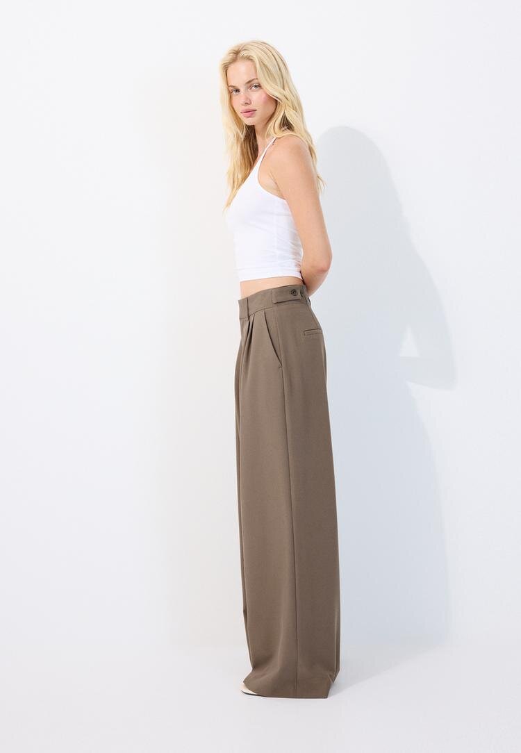 Stradivarius Pantaloni Eleganți Wide Nasturi Reglabili Maro 38